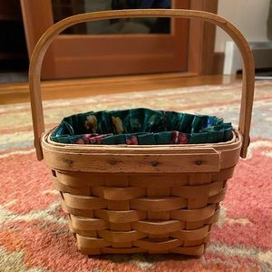 Small 1997 Longaberger Basket